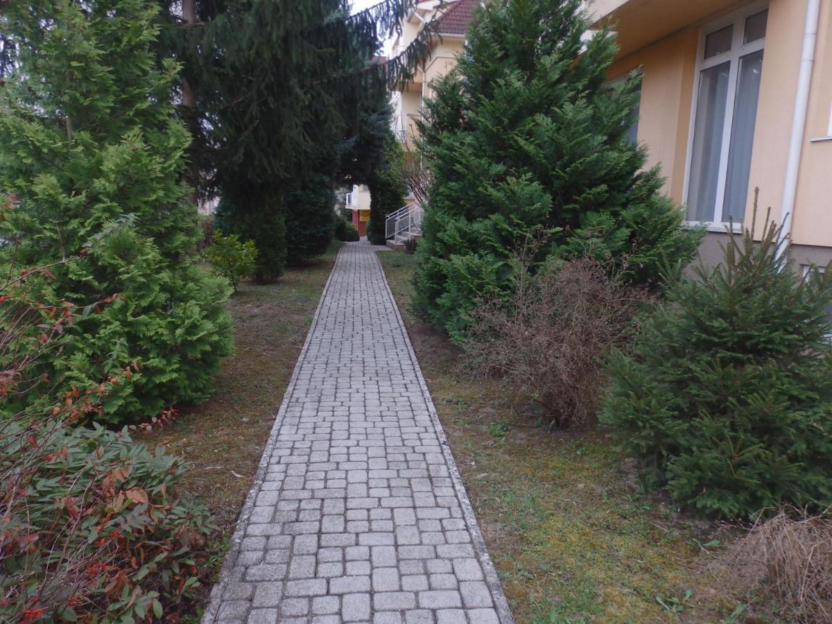 Zoe Apartman Hévíz Εξωτερικό φωτογραφία